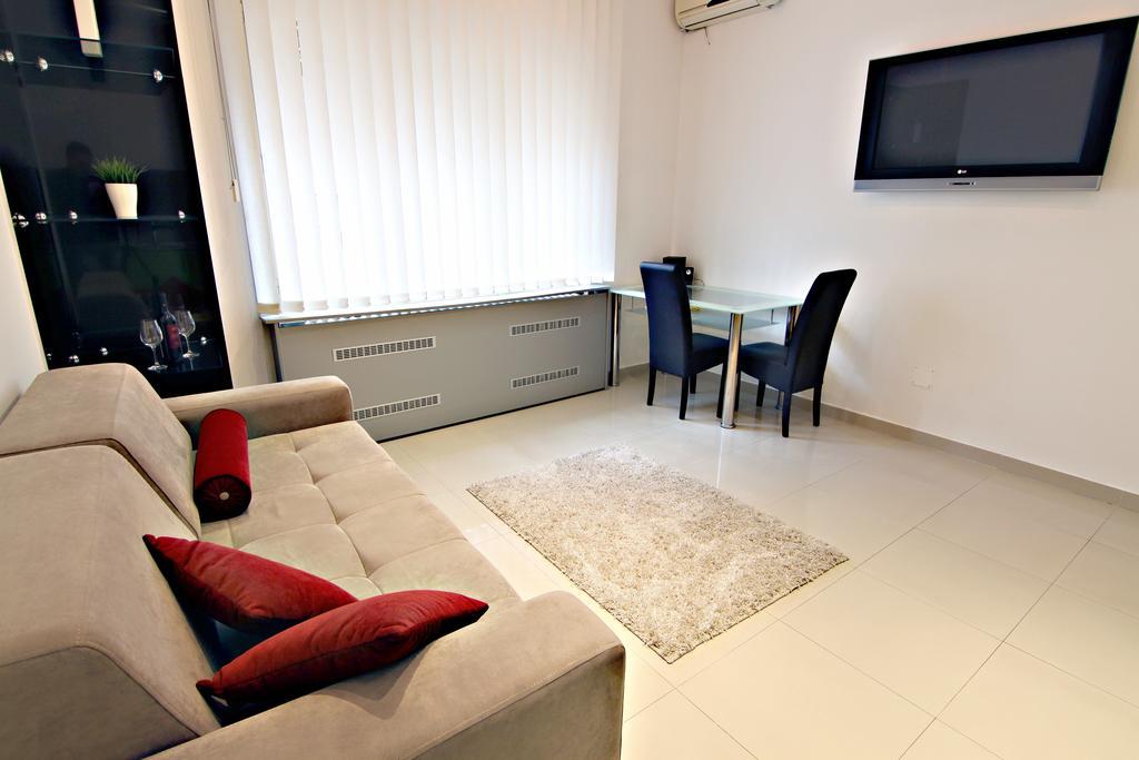 City Centre Apartment נובי סאד מראה חיצוני תמונה